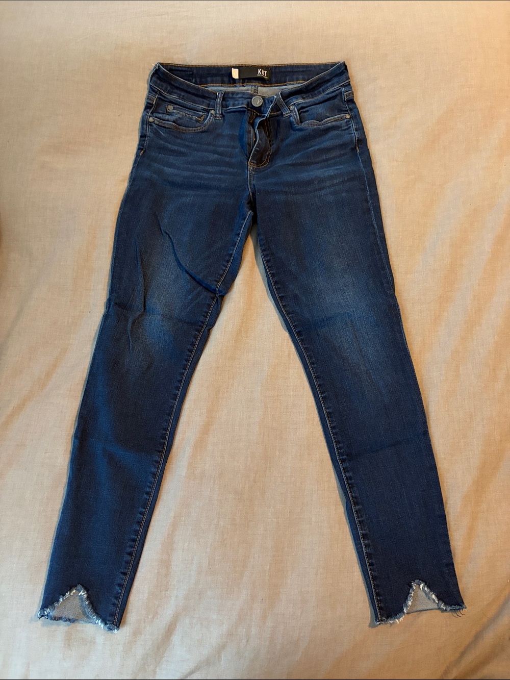Kut from the Kloth Dark Blue Skinny Jeans with Frayed Triangle Hem